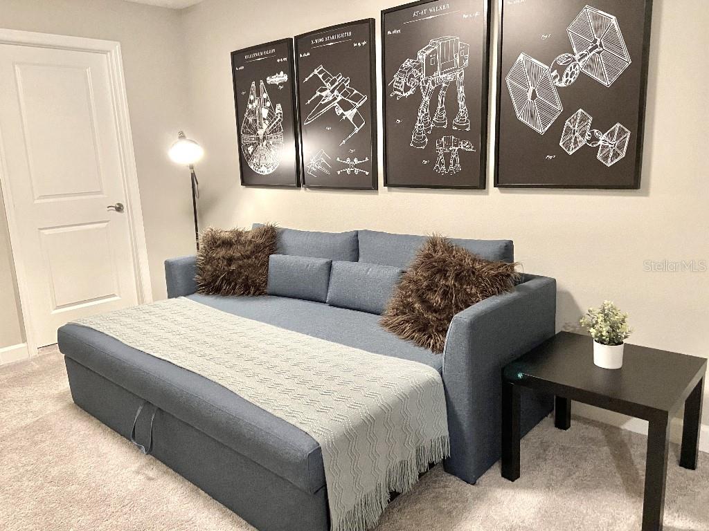 Image 22 of 40 For 8004 Formosa Valley Place