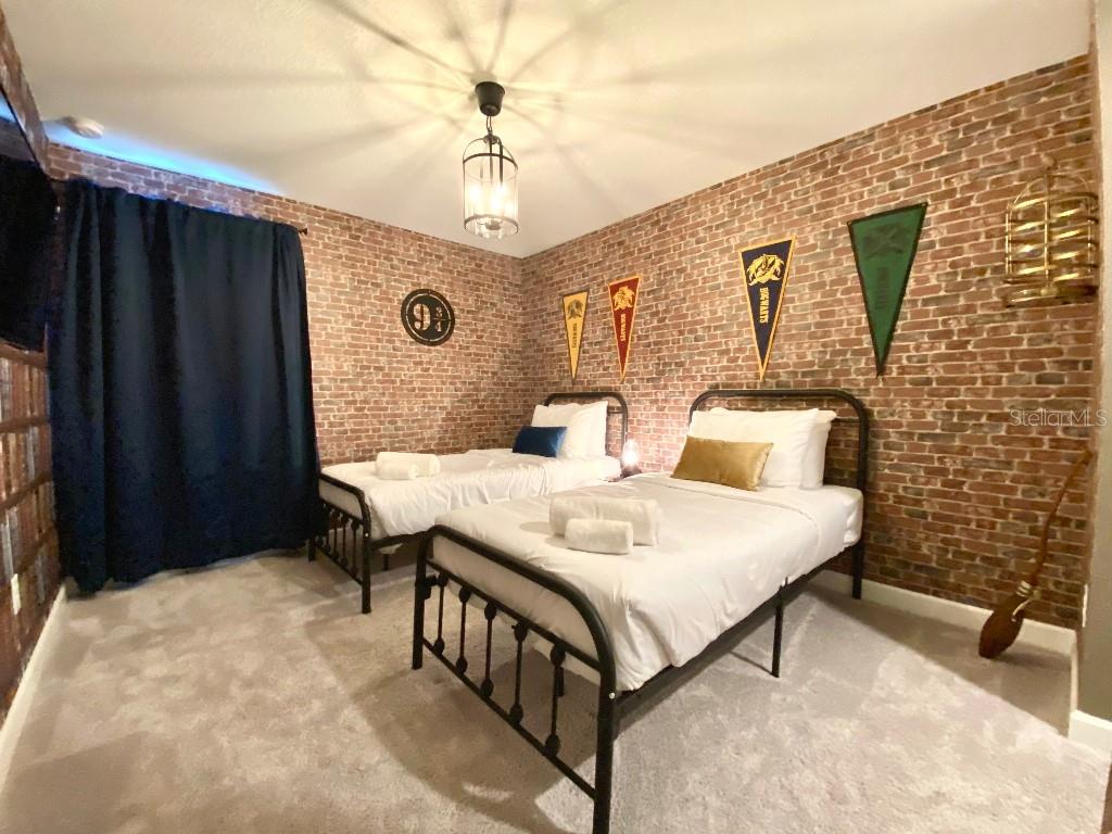 Image 29 of 40 For 8004 Formosa Valley Place