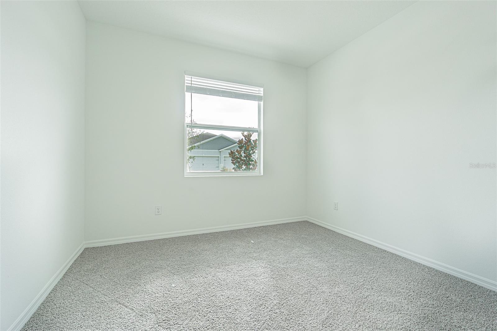 Image 17 of 30 For 31415 Paper Birch Street