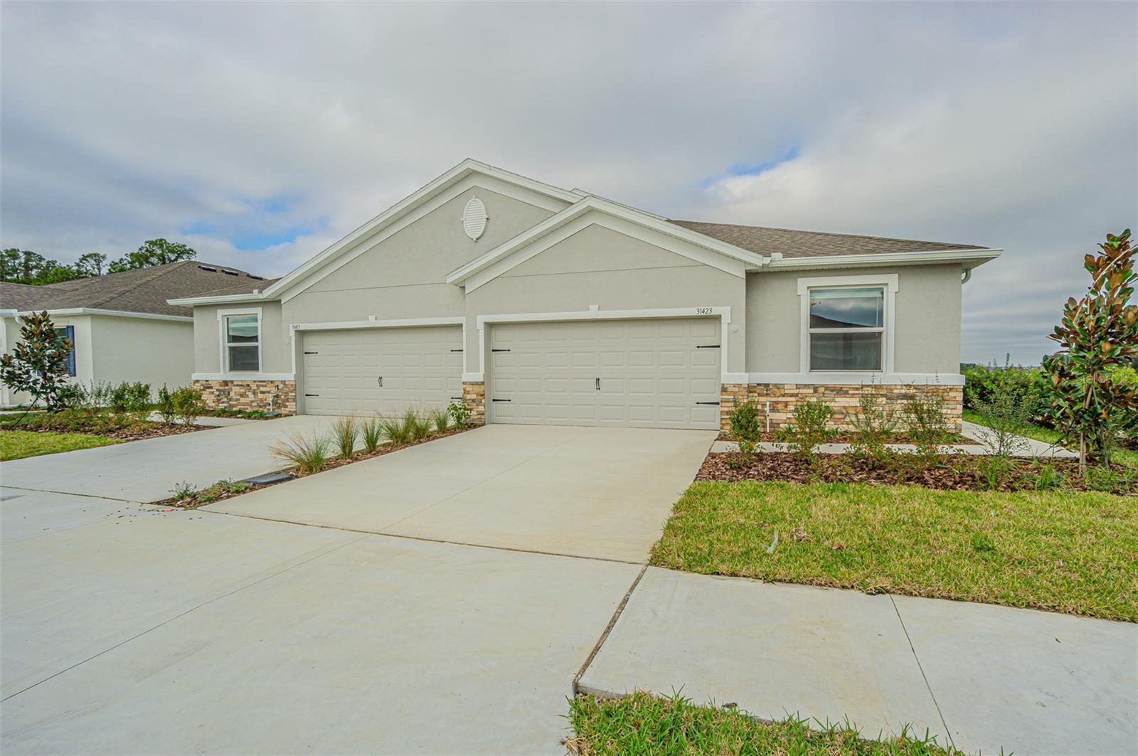 Image 2 of 30 For 31415 Paper Birch Street