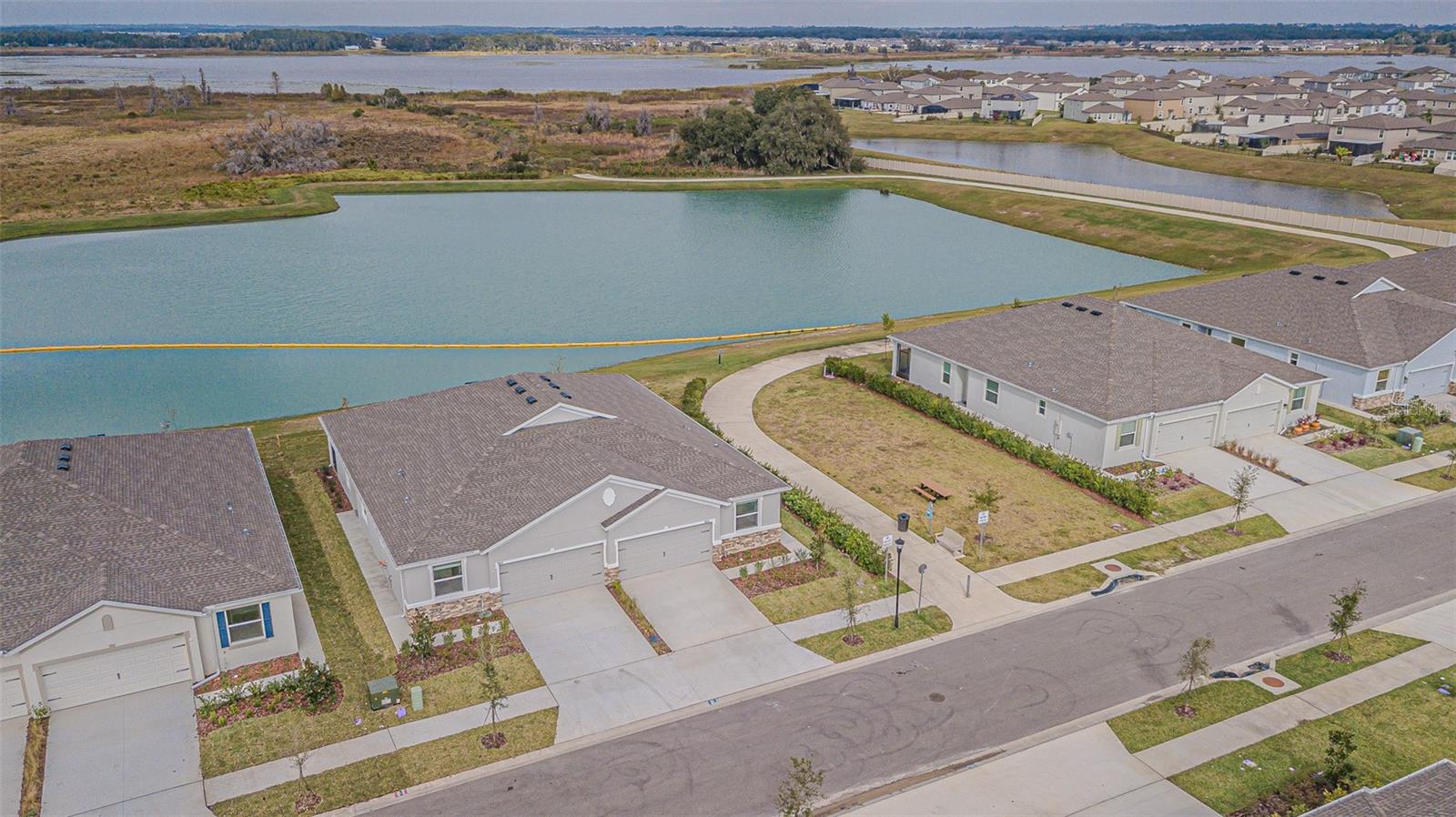 Image 22 of 30 For 31415 Paper Birch Street