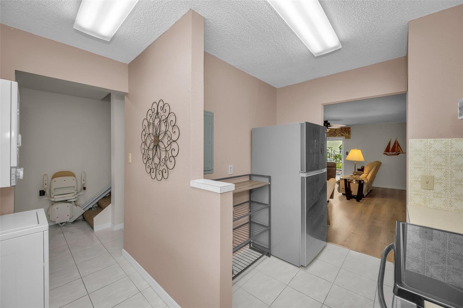 Image 14 of 53 For 2700 Bayshore Boulevard 555