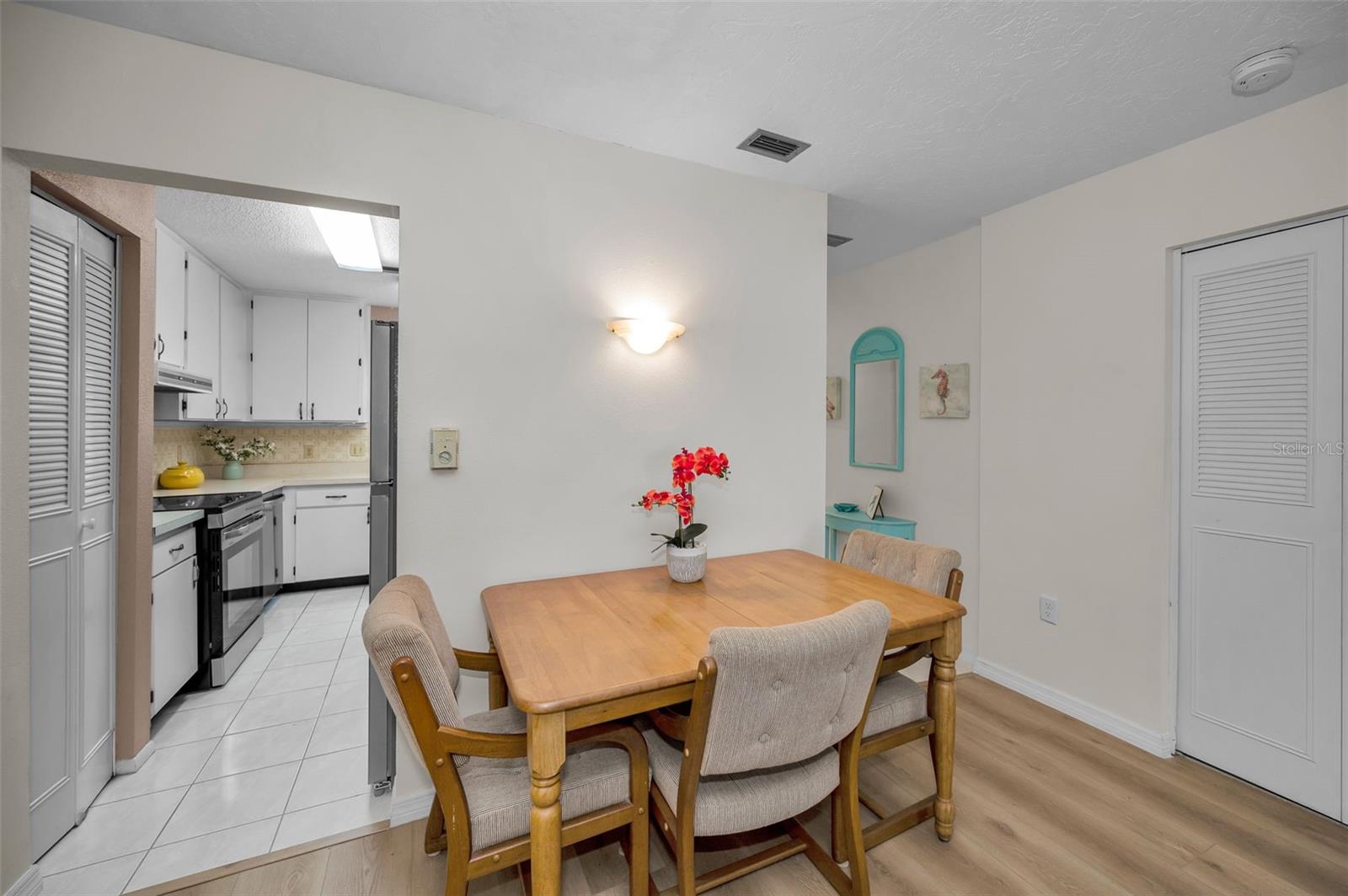 Image 9 of 53 For 2700 Bayshore Boulevard 555