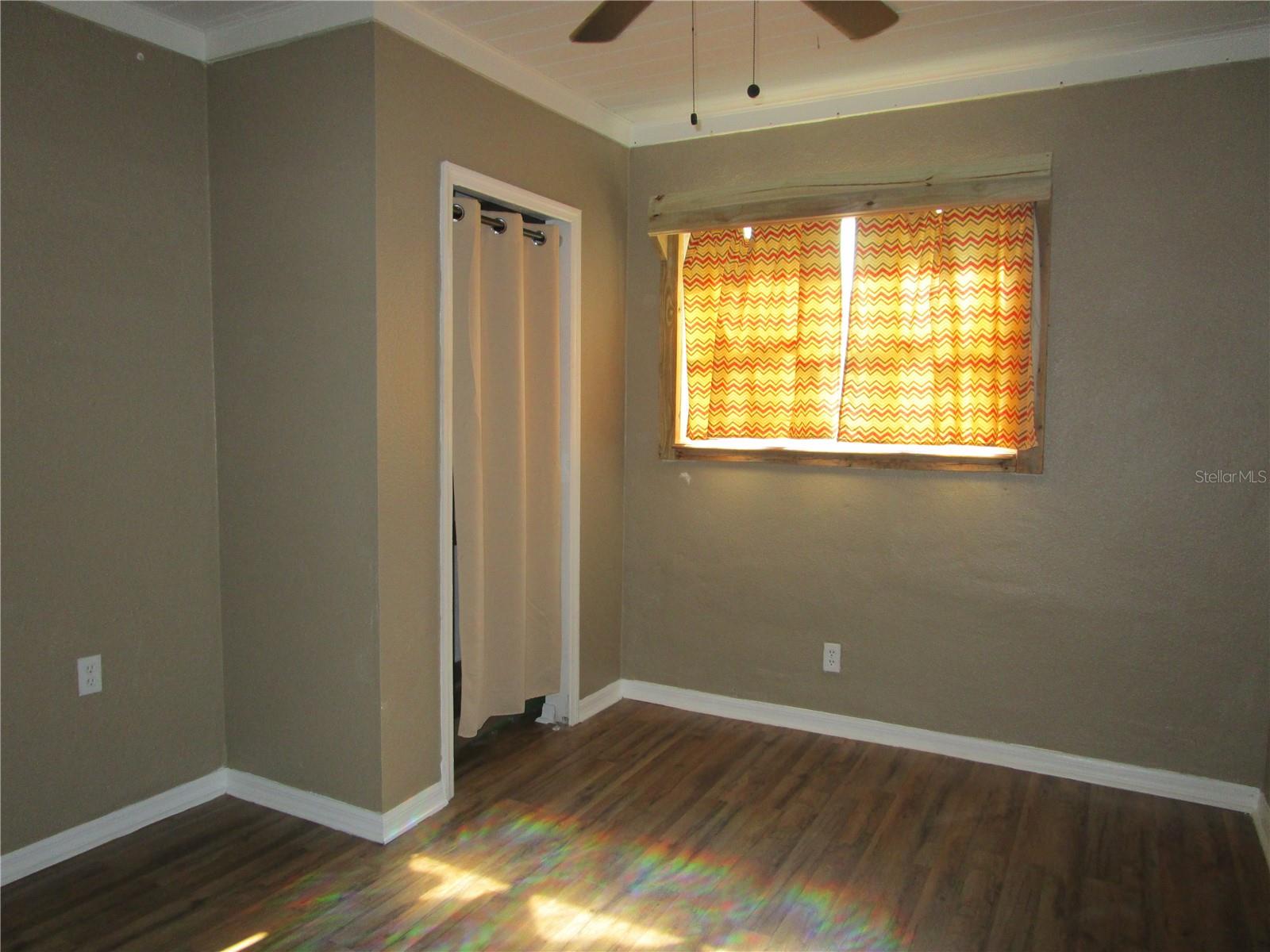 Image 10 of 15 For 1315 Osborne Avenue