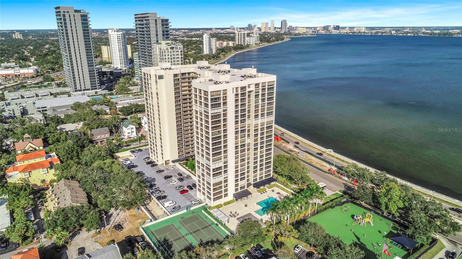 Image 11 of 84 For 3301 Bayshore Boulevard 1105c