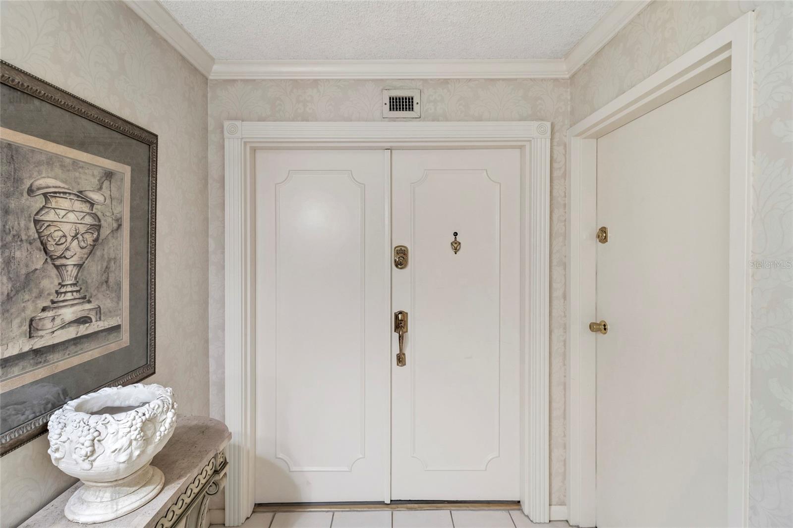 Image 14 of 84 For 3301 Bayshore Boulevard 1105c