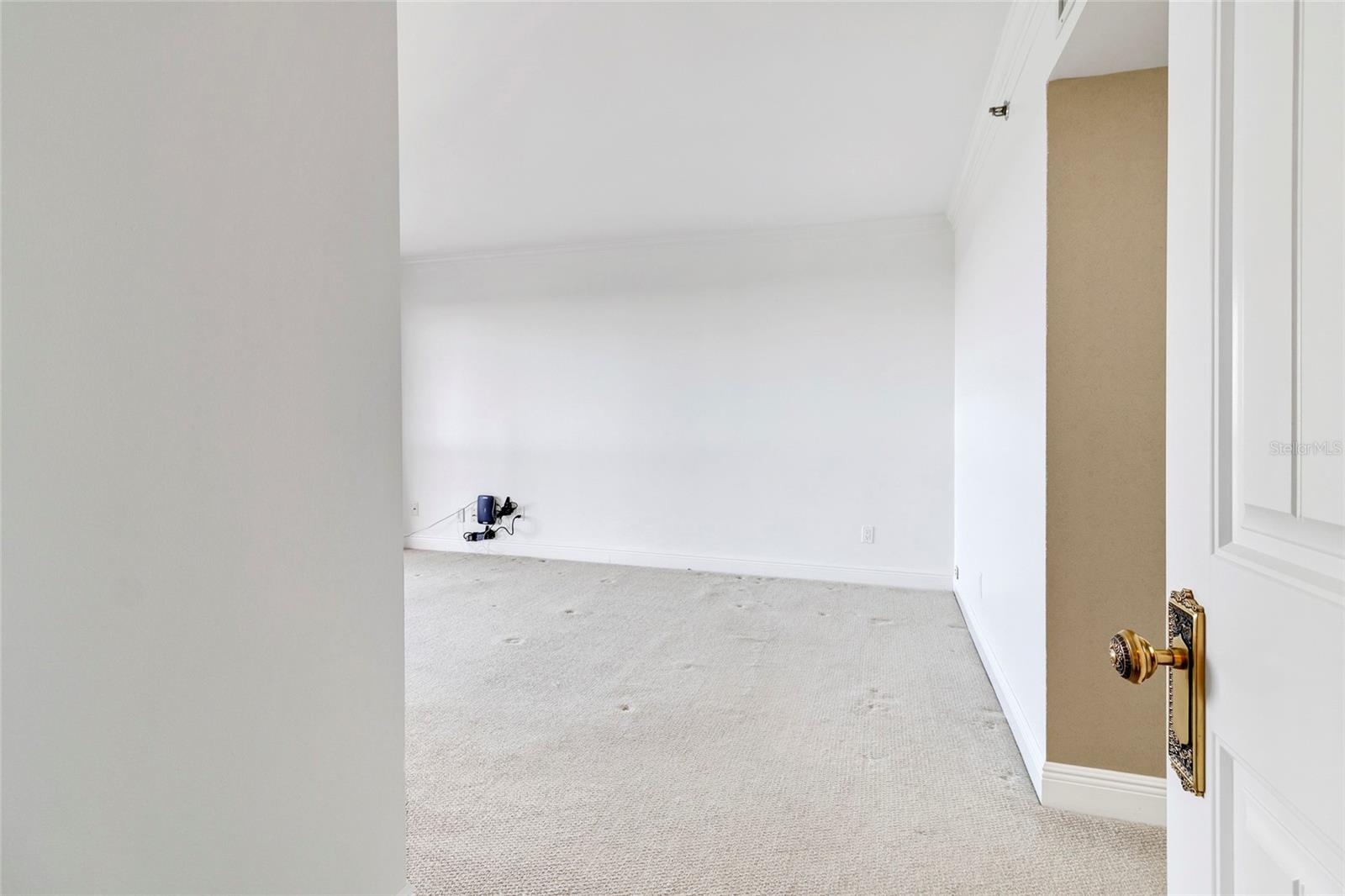 Image 40 of 84 For 3301 Bayshore Boulevard 1105c