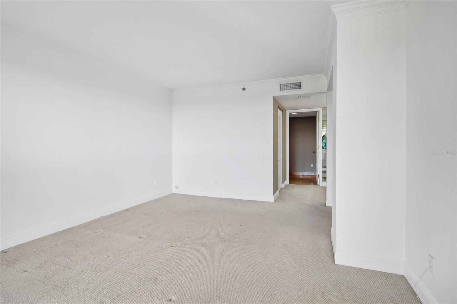 Image 42 of 84 For 3301 Bayshore Boulevard 1105c