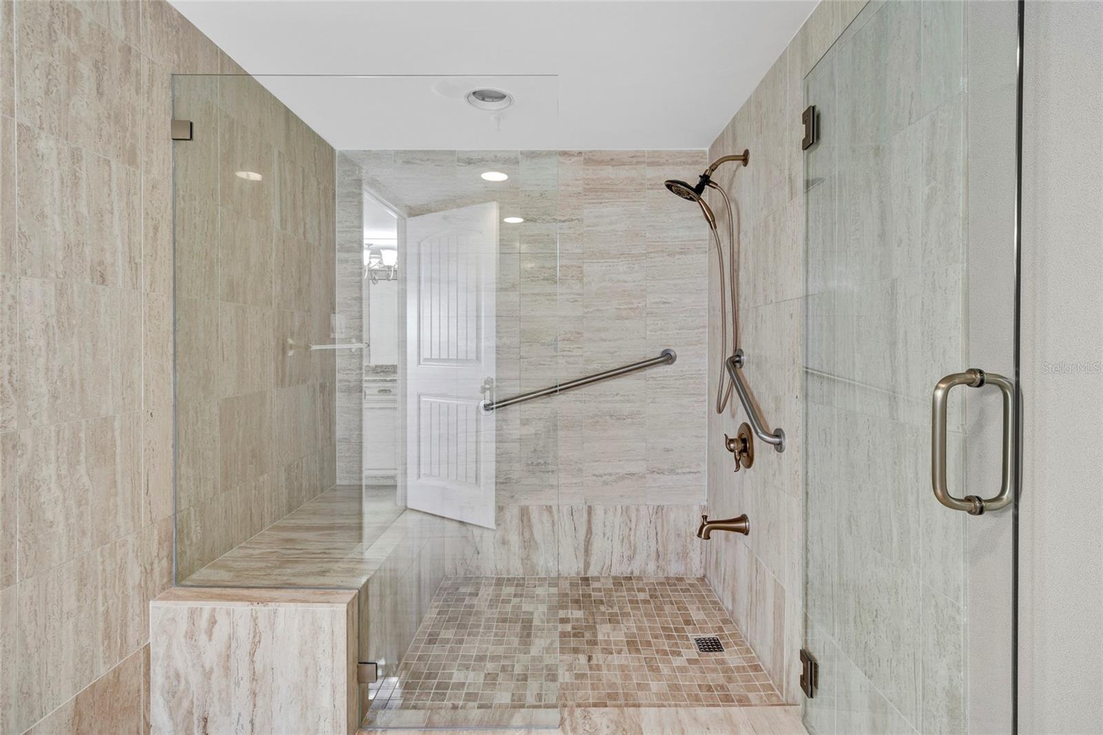 Image 52 of 84 For 3301 Bayshore Boulevard 1105c