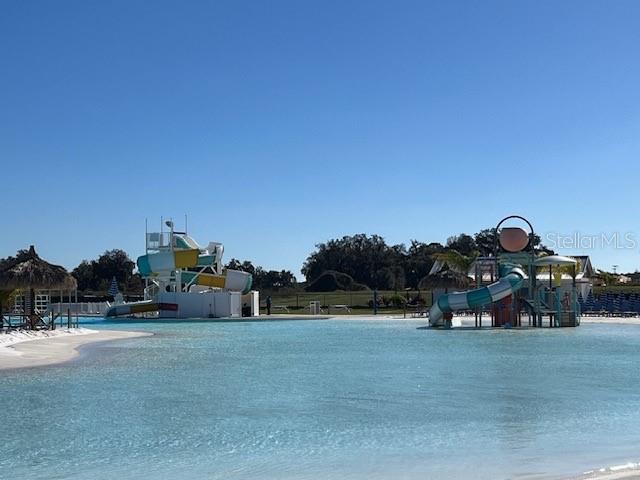 Image 27 of 34 For 10373 Lavender Aster Trail