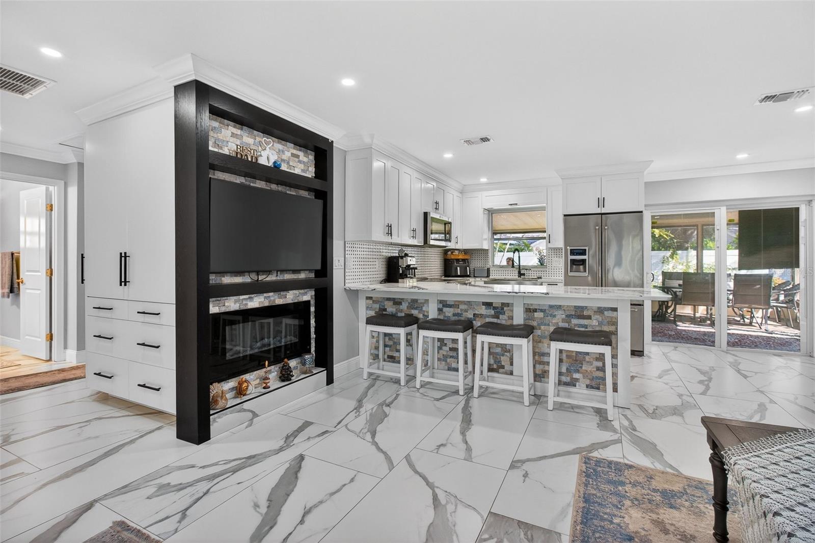 Image 5 of 37 For 7227 118th Circle