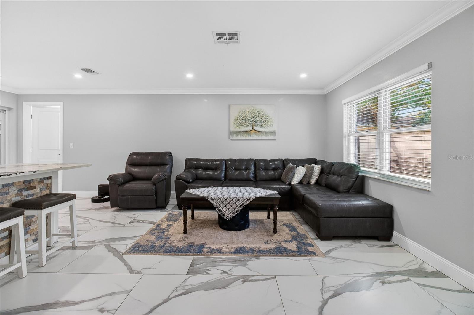 Image 7 of 37 For 7227 118th Circle