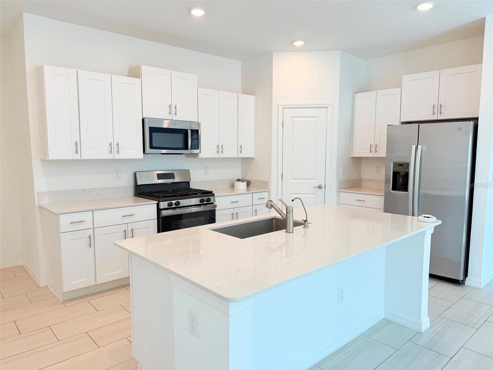 Image 10 of 41 For 35089 Brackett Bend