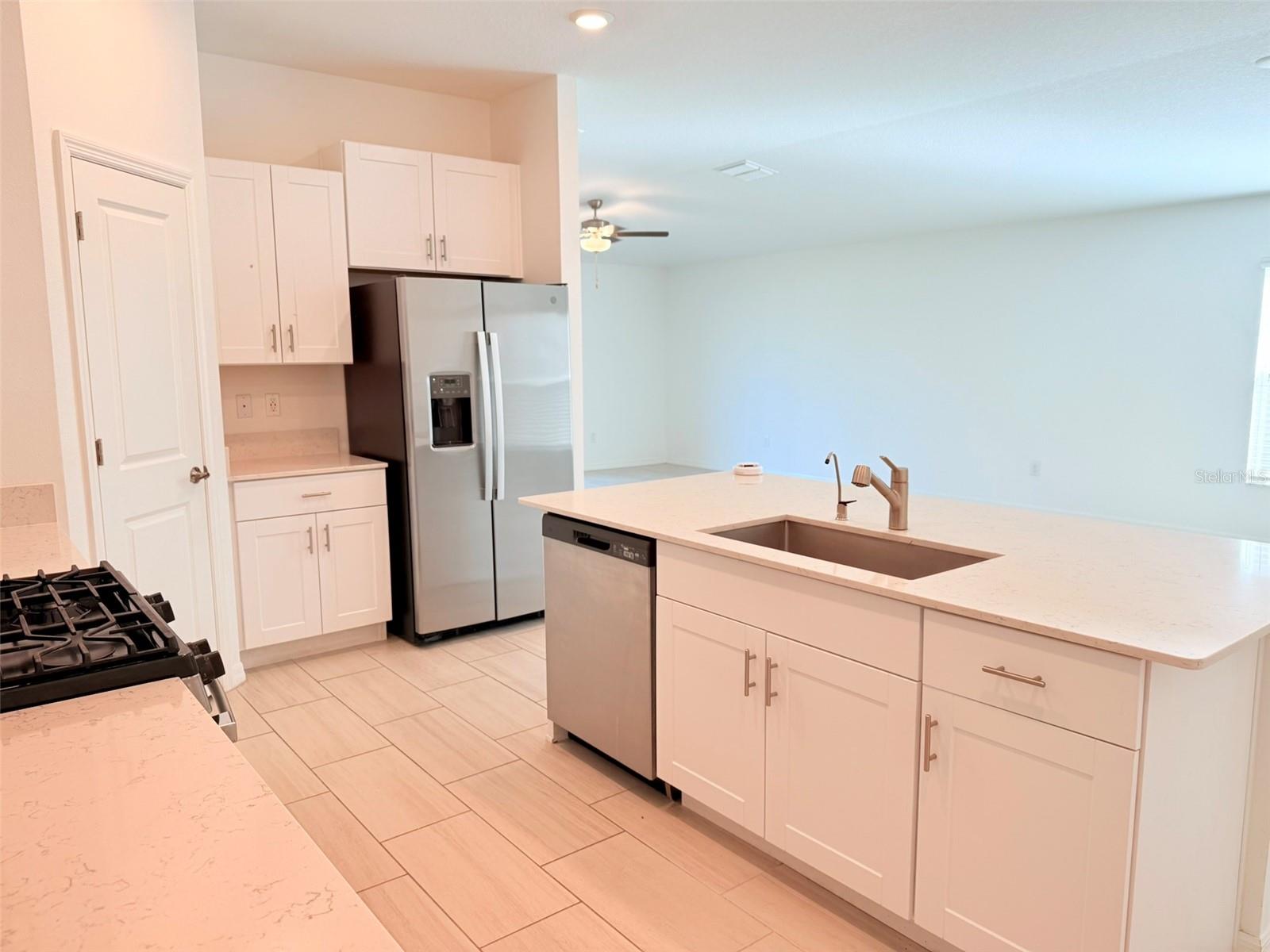 Image 11 of 41 For 35089 Brackett Bend