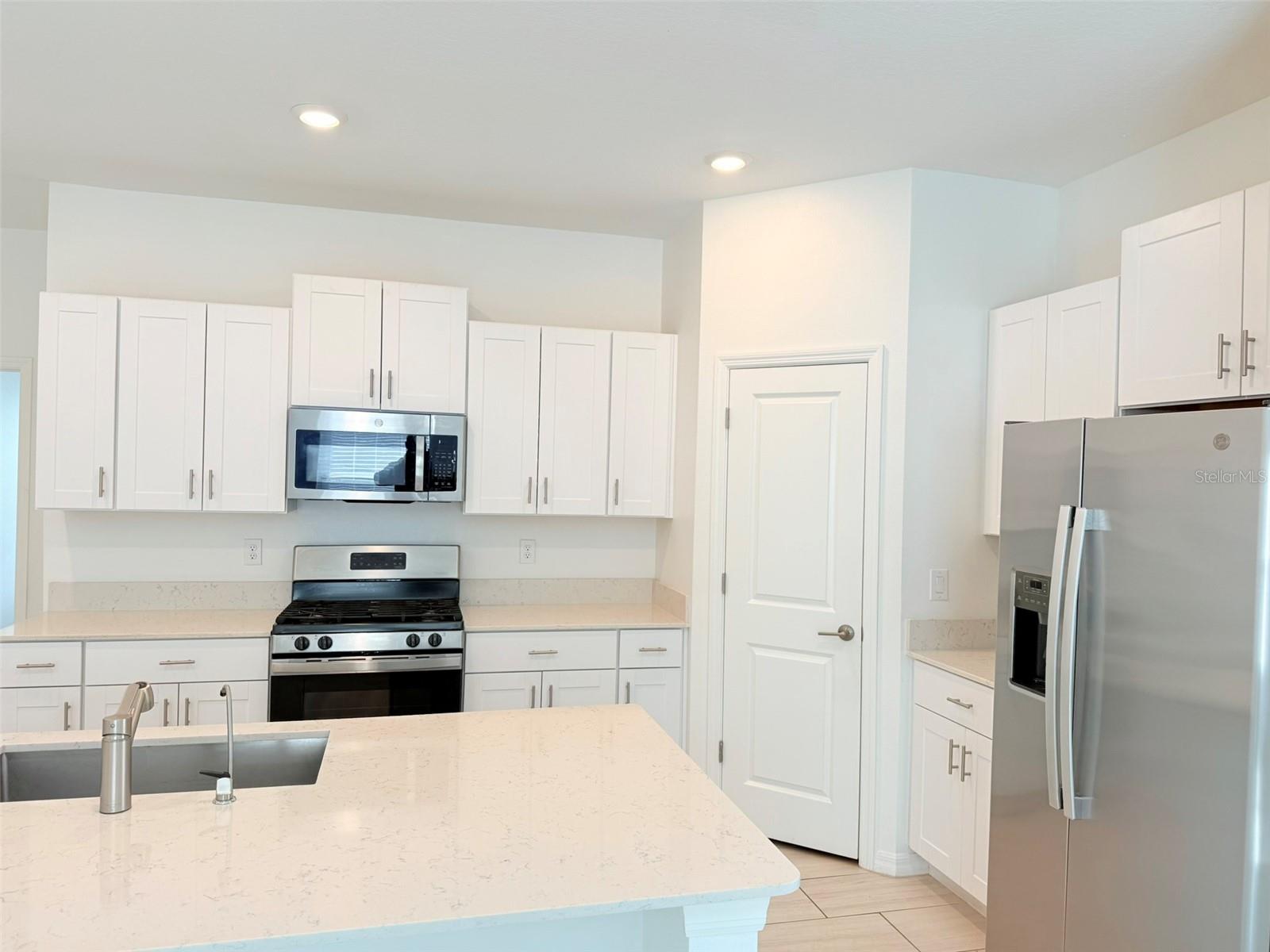 Image 8 of 41 For 35089 Brackett Bend