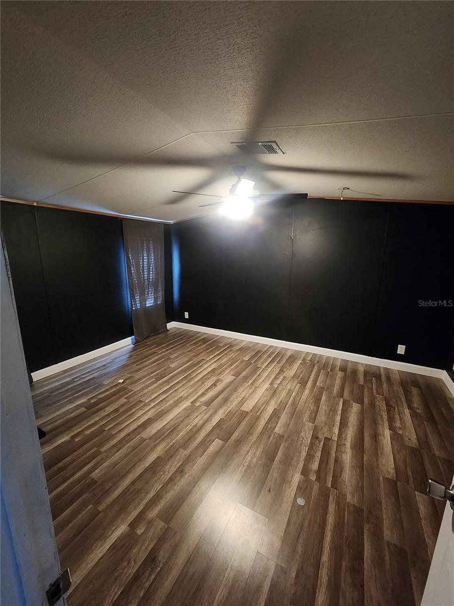 Image 22 of 27 For 1333 Wilkinson Drive