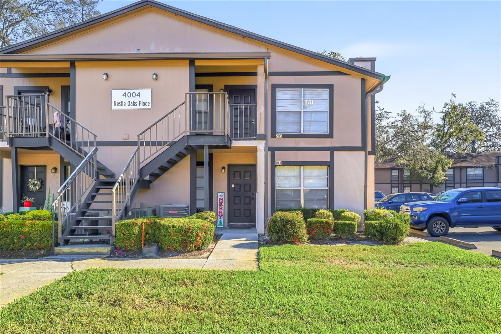 Image 24 of 32 For 4004 Nestle Oaks Place 203