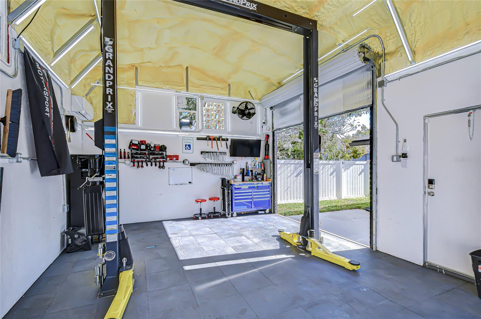 Image 36 of 43 For 5127 Linkwood Avenue