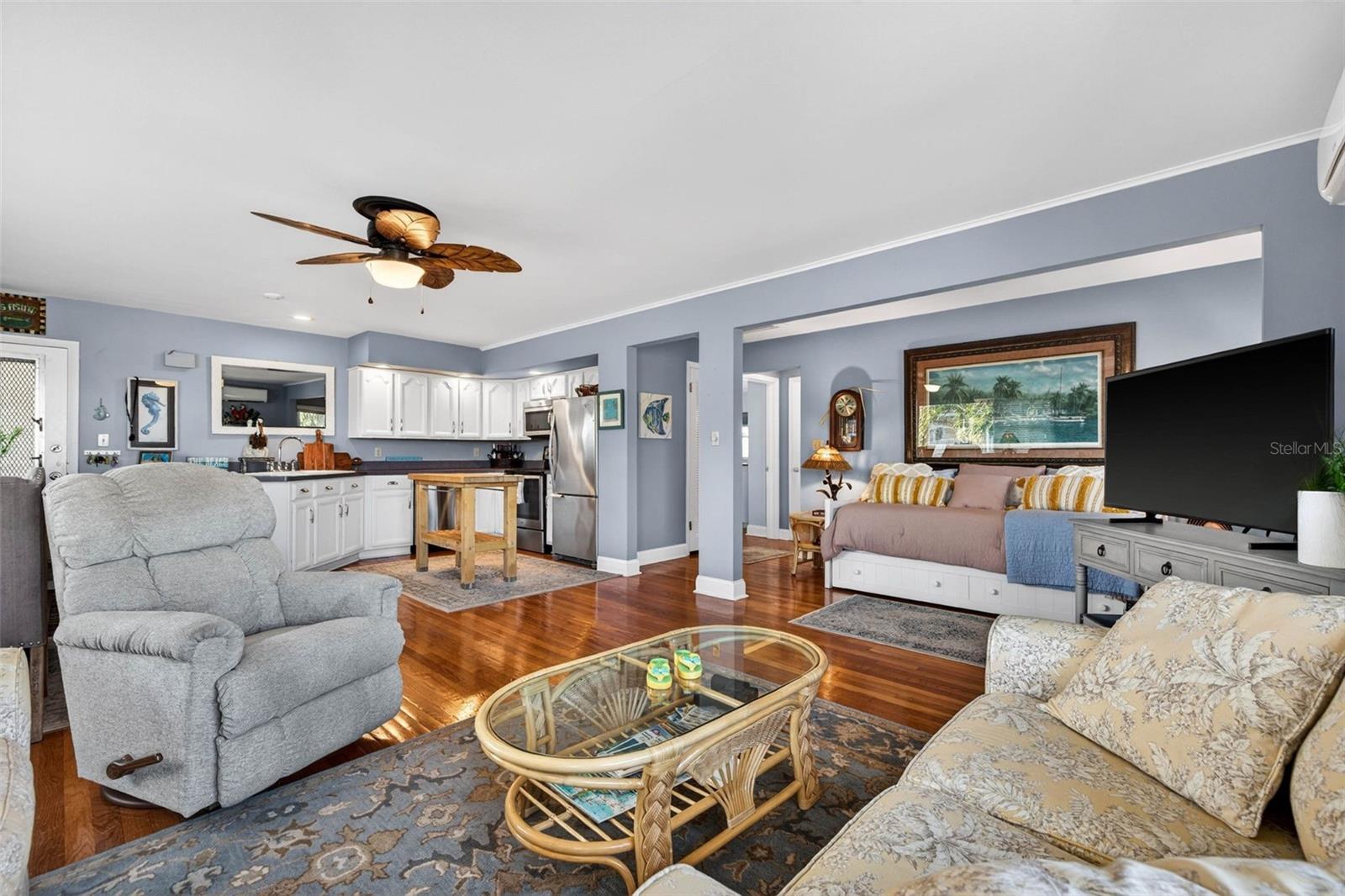 Image 8 of 27 For 7740 Boca Ciega Drive 201