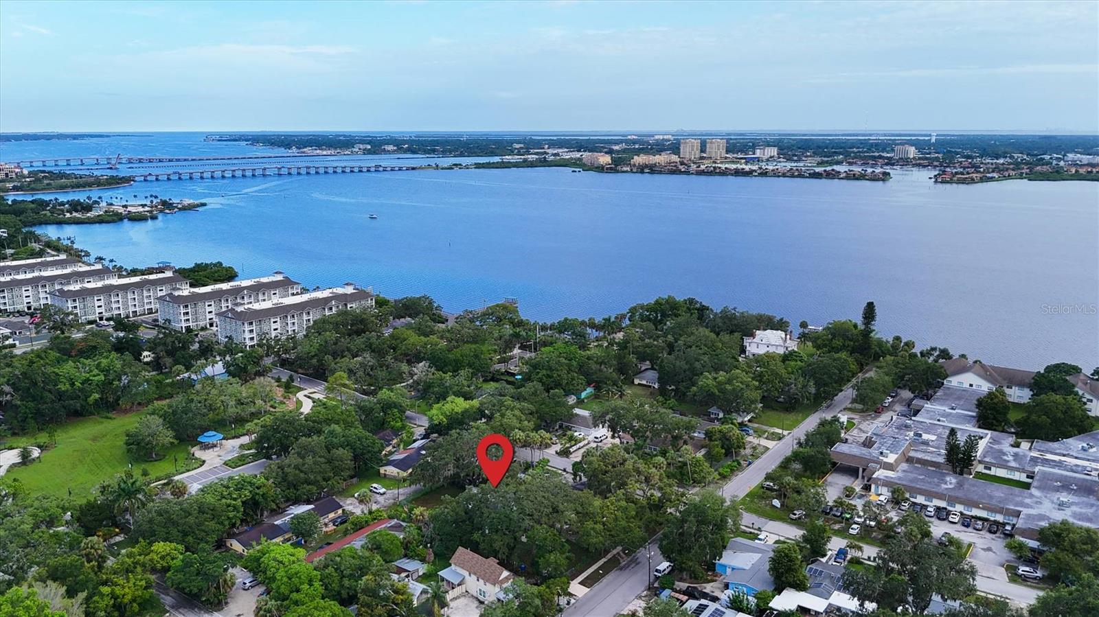 Image 4 of 62 For 210 15th Street E