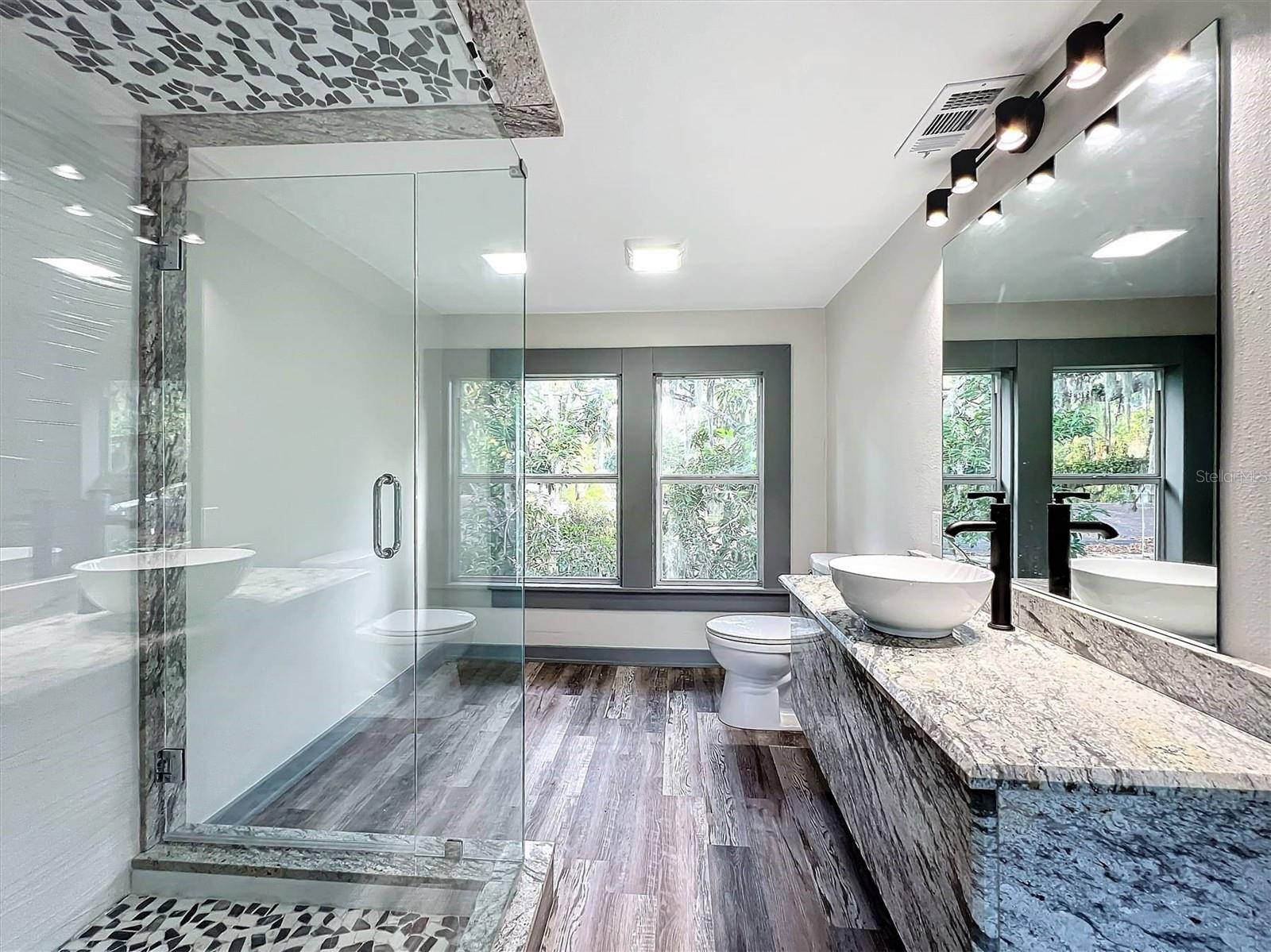 Image 47 of 62 For 210 15th Street E