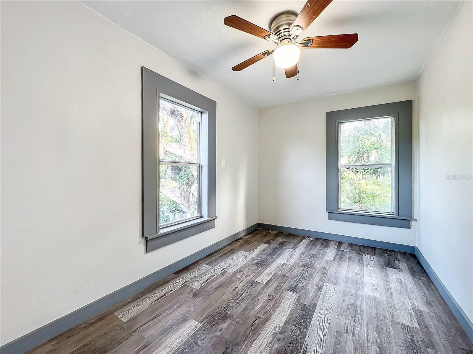 Image 53 of 62 For 210 15th Street E