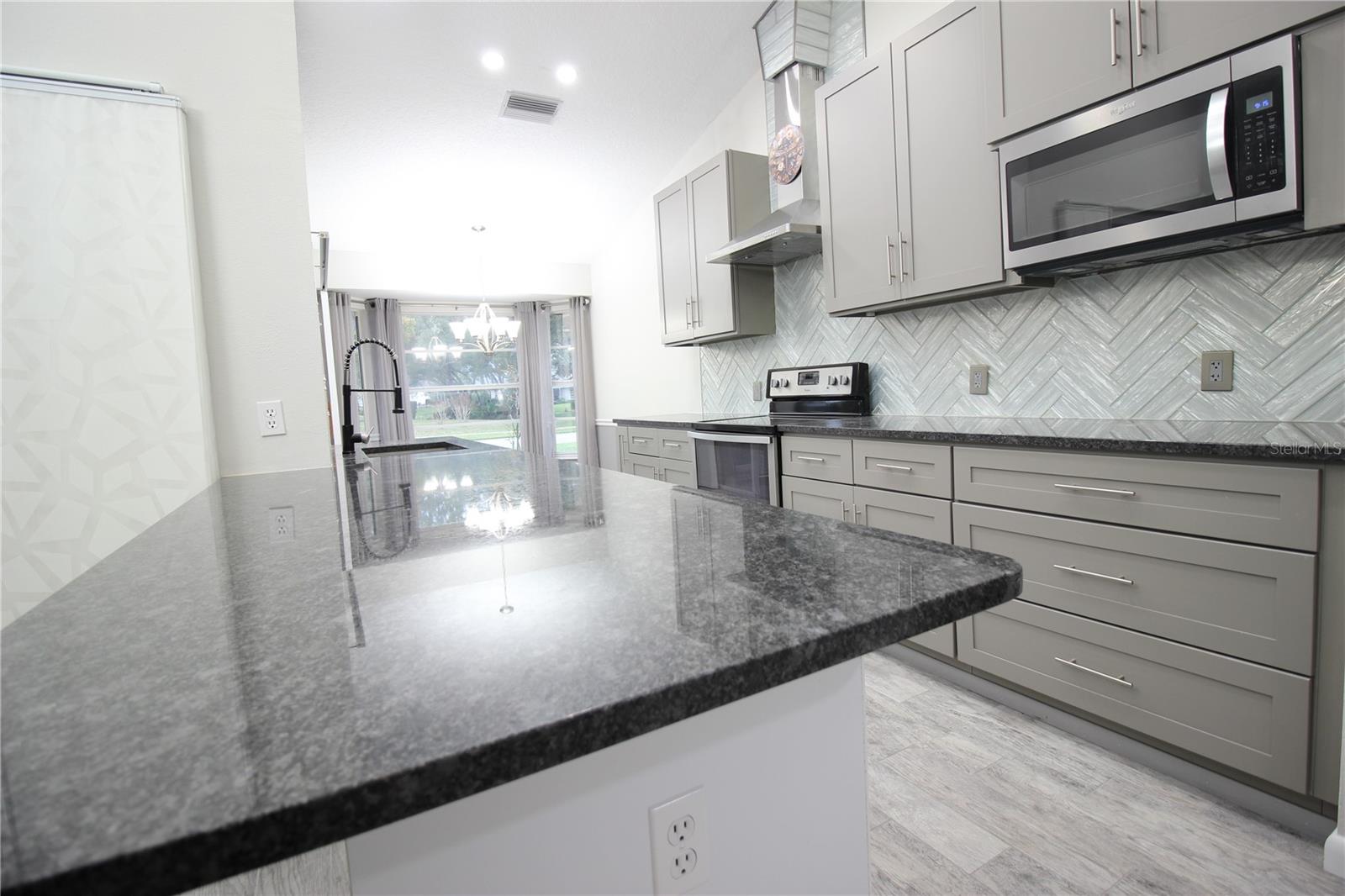 Image 11 of 58 For 2113 Springmeadow Drive