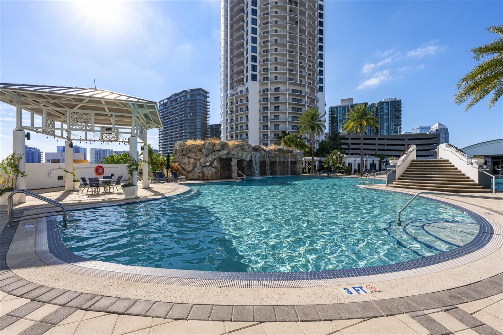 Image 28 of 40 For 1209 Cumberland Avenue 501