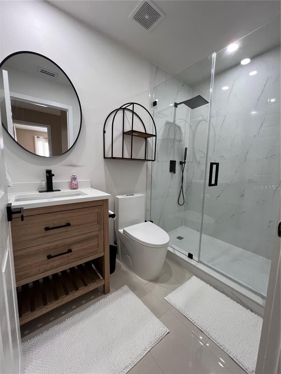 Image 16 of 24 For 30225 Double Drive