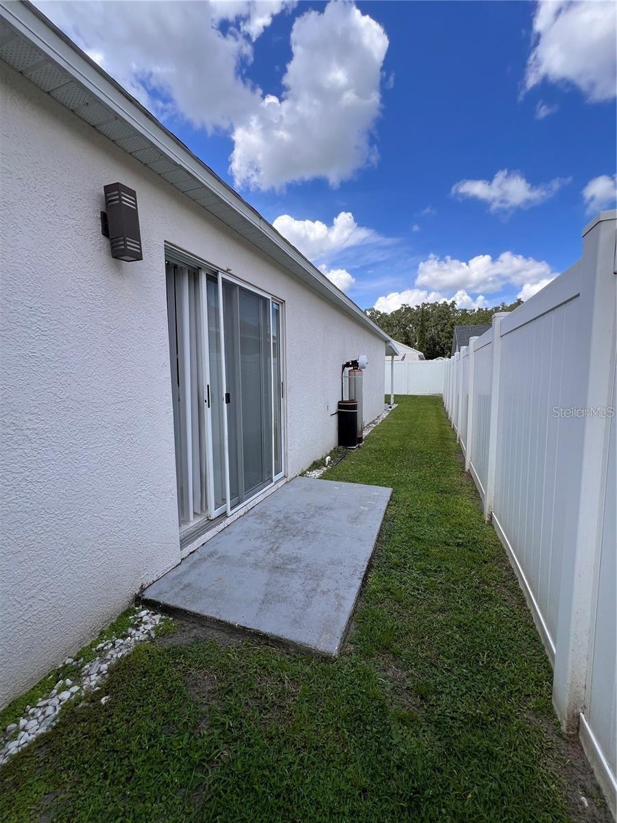 Image 20 of 24 For 30225 Double Drive