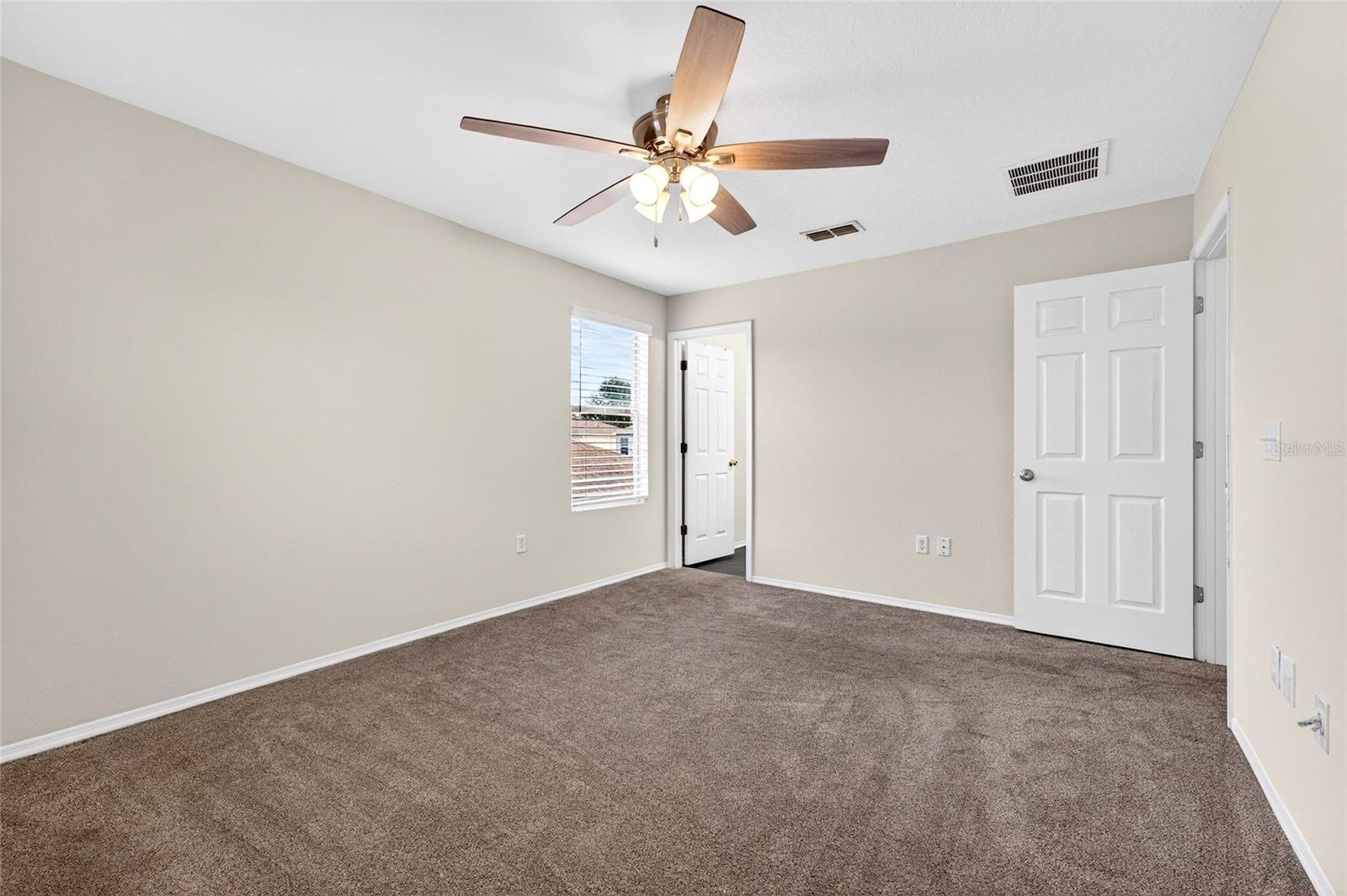 Image 31 of 65 For 18916 Randall Place