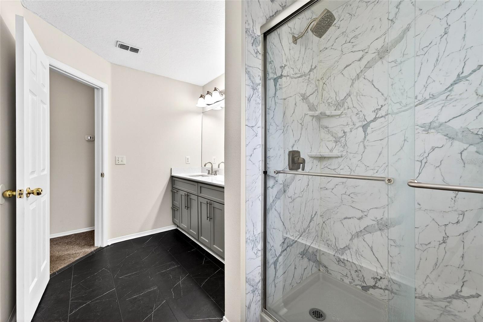 Image 36 of 65 For 18916 Randall Place