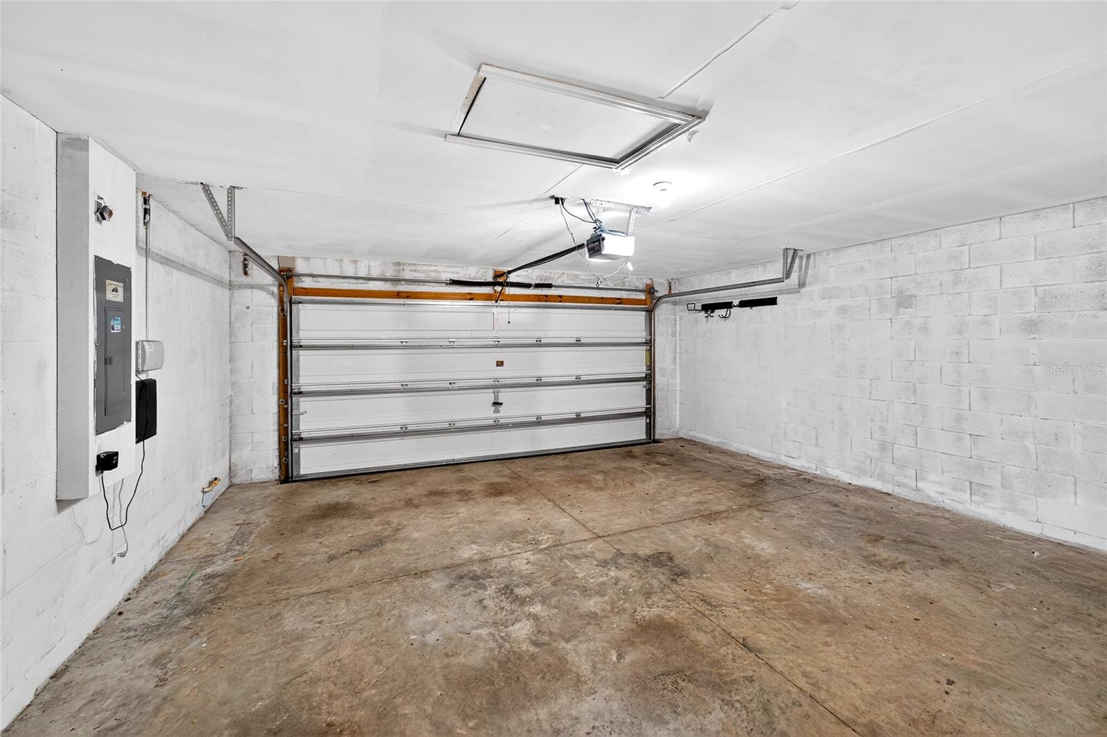 Image 49 of 65 For 18916 Randall Place