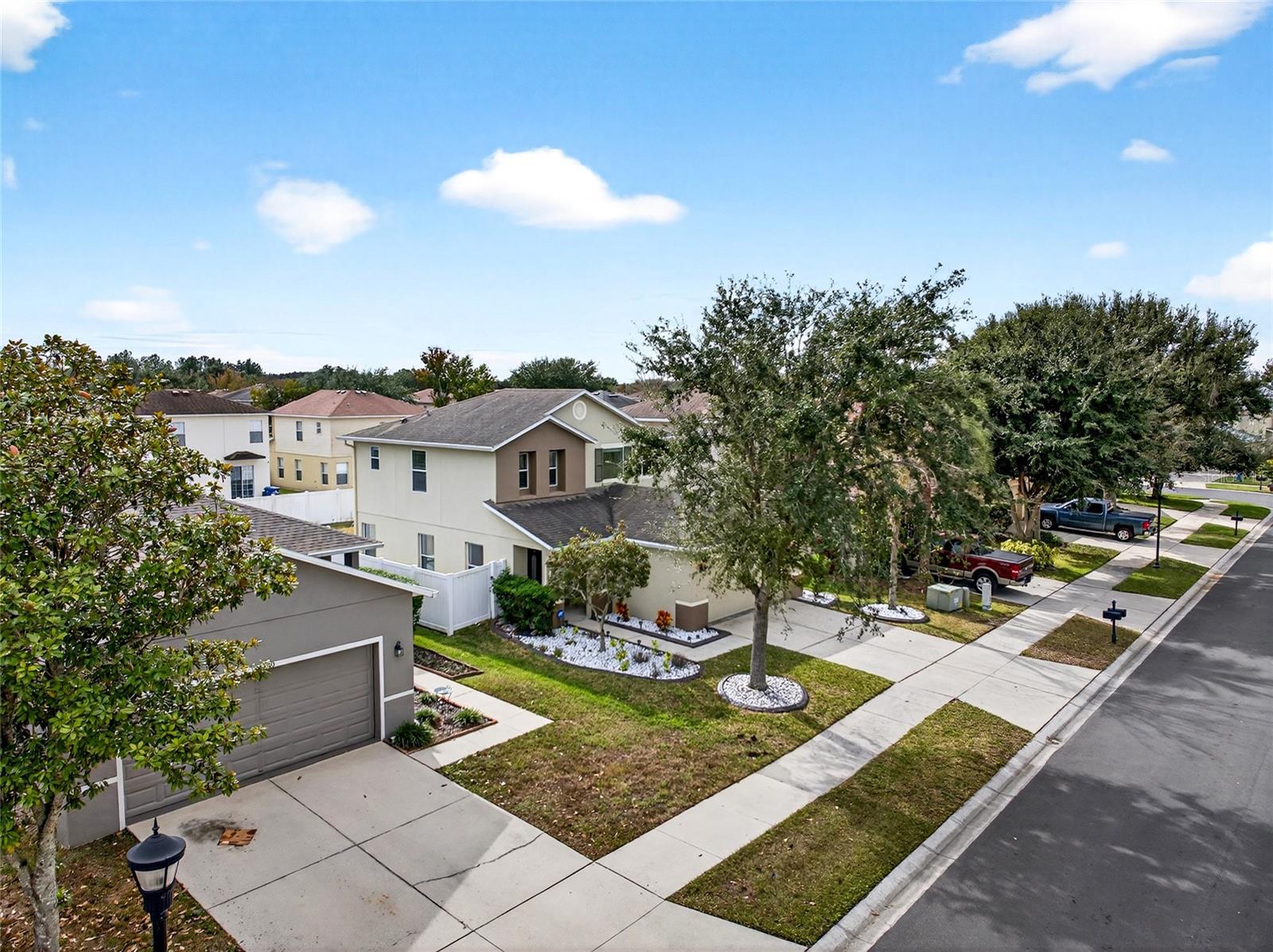 Image 52 of 65 For 18916 Randall Place