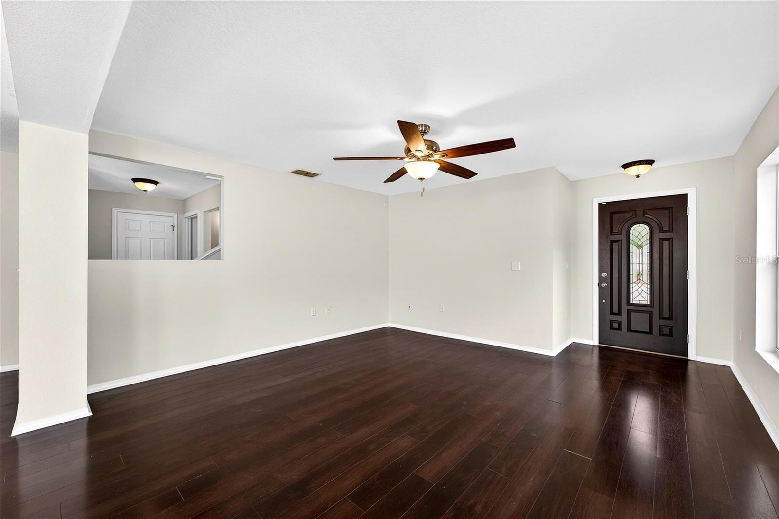 Image 7 of 65 For 18916 Randall Place