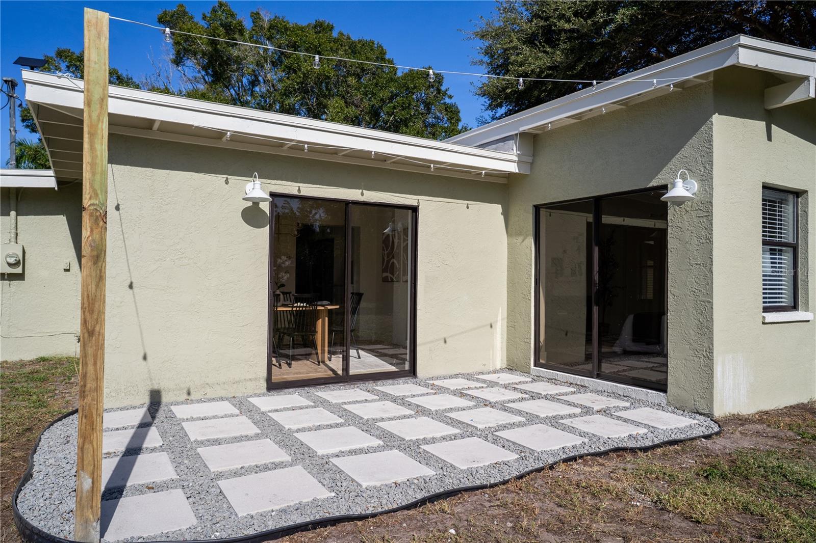 Image 27 of 31 For 474 Dawson Avenue Ne