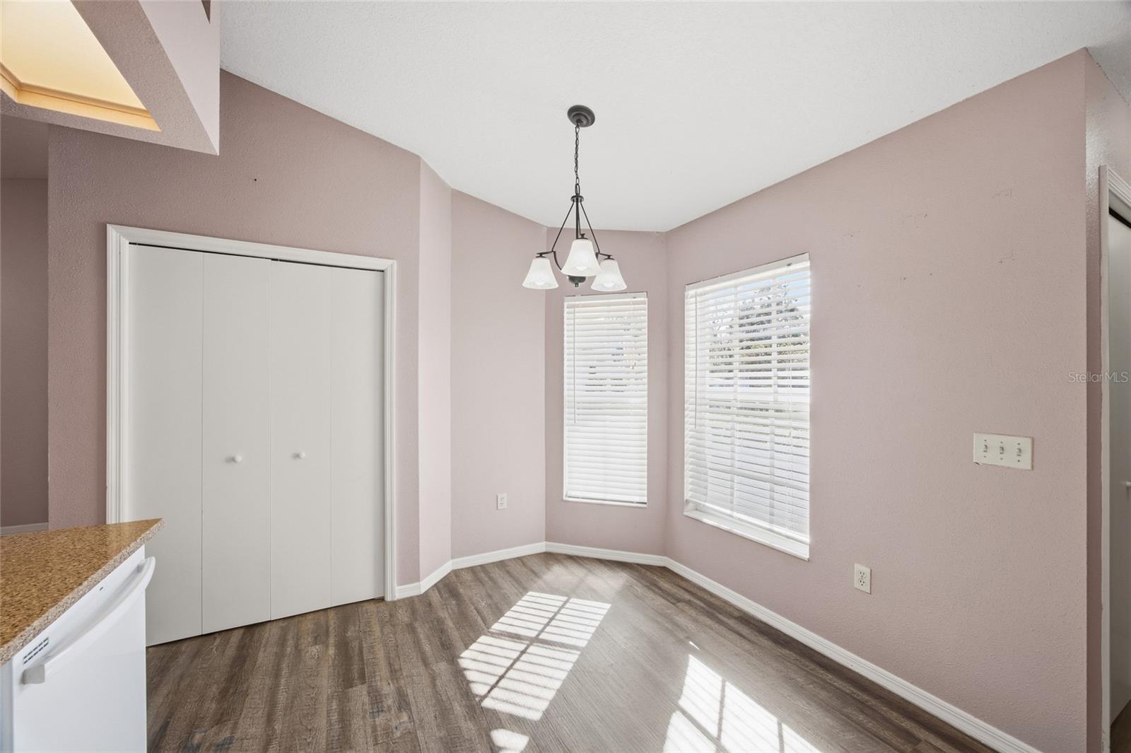 Image 11 of 29 For 7239 Scenic Place