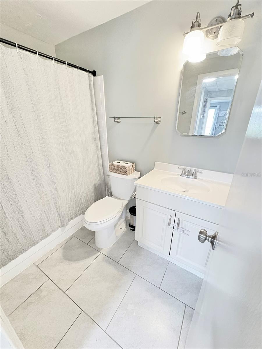 Image 14 of 19 For 8854 85th Street