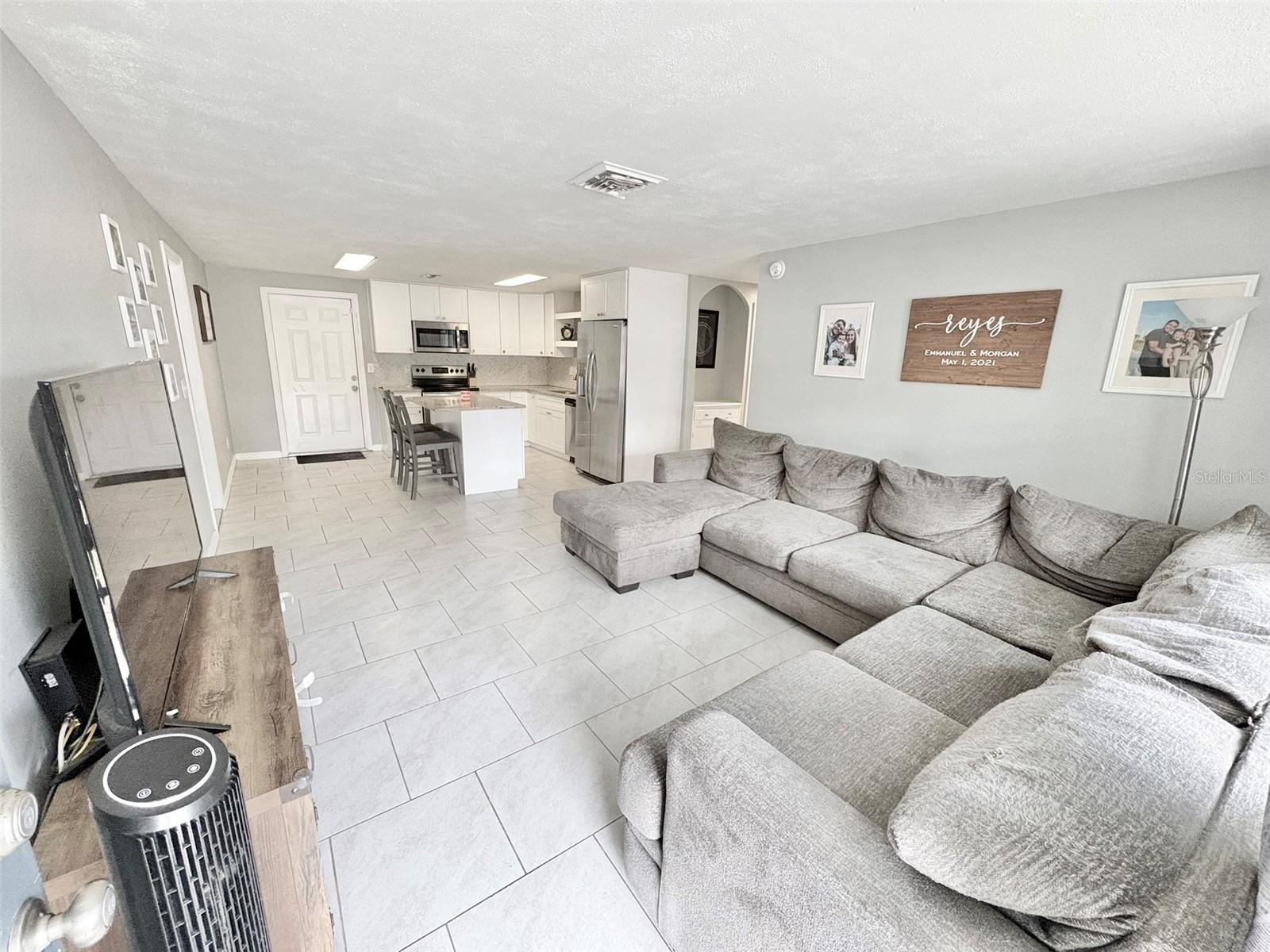 Image 5 of 19 For 8854 85th Street