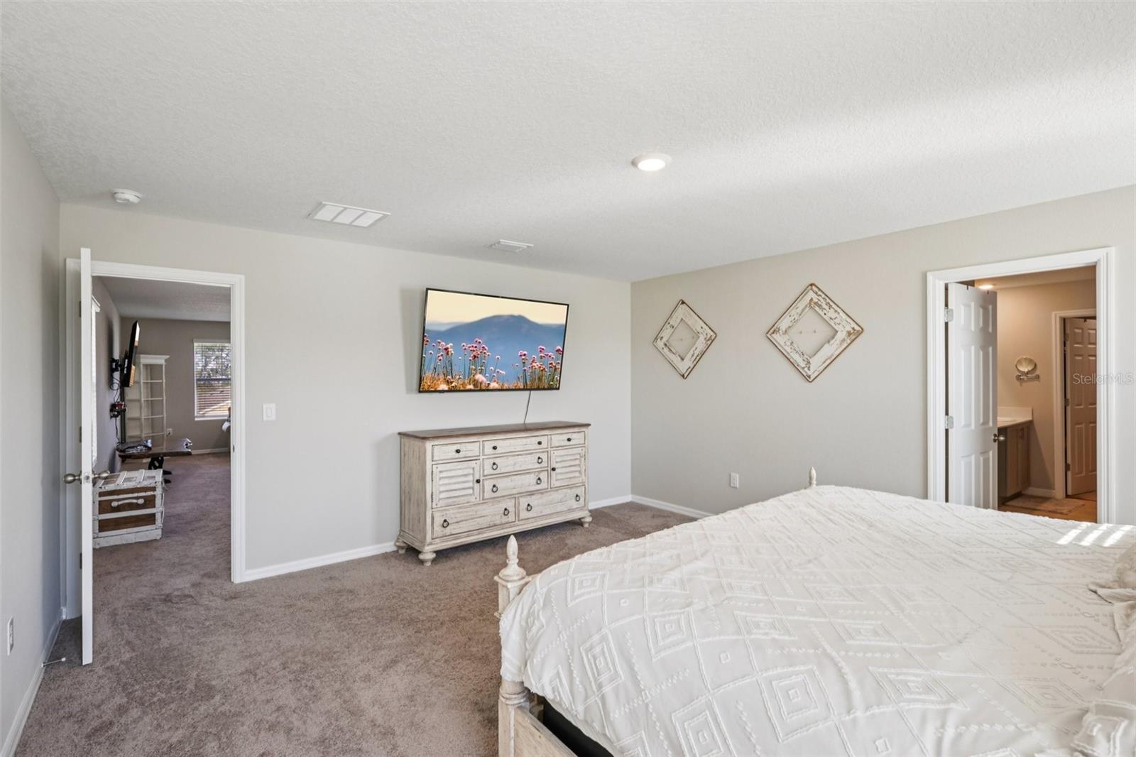 Listing photo id 26 for 12763 Canter Call Road