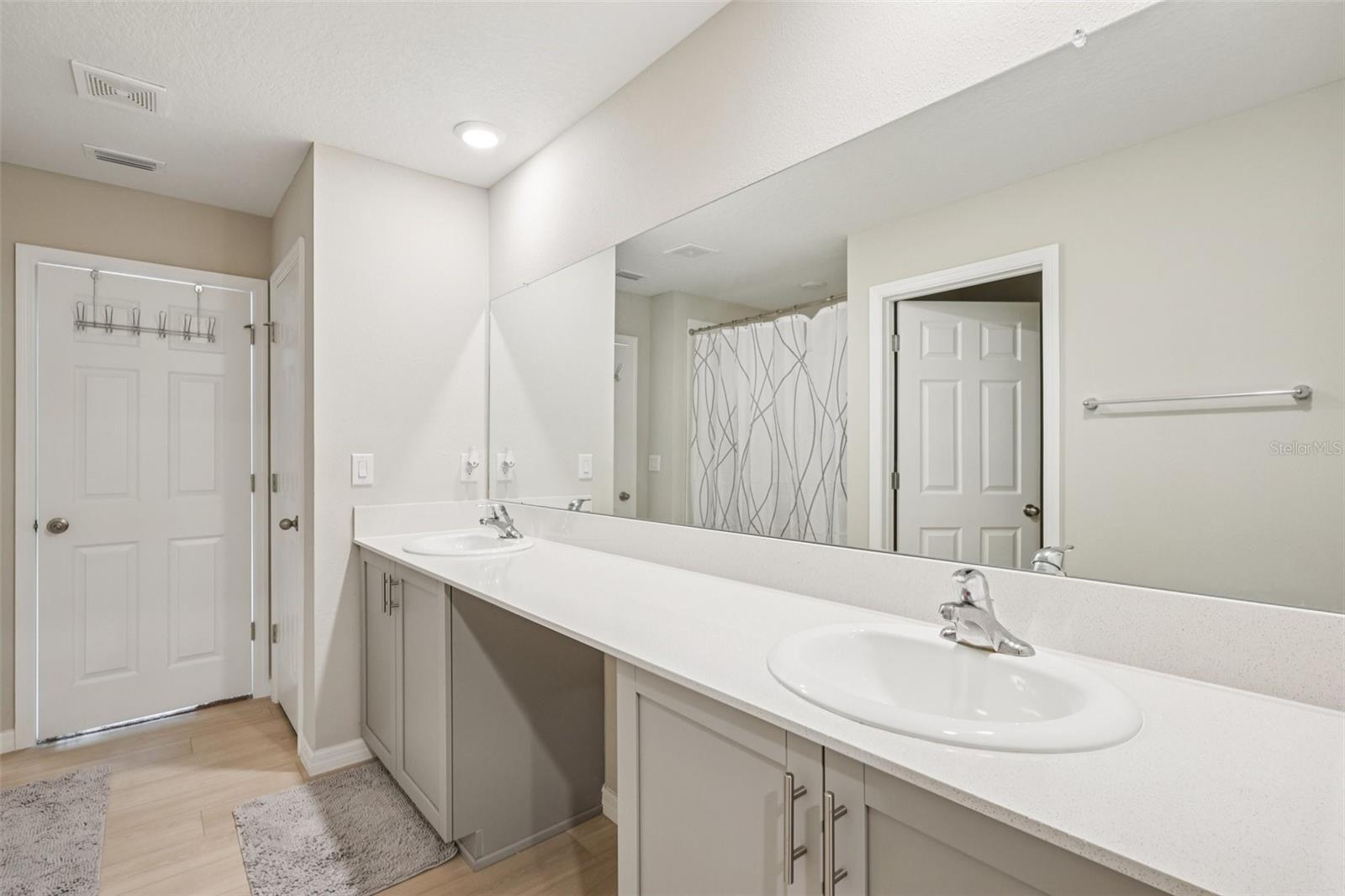 Listing photo id 30 for 12763 Canter Call Road