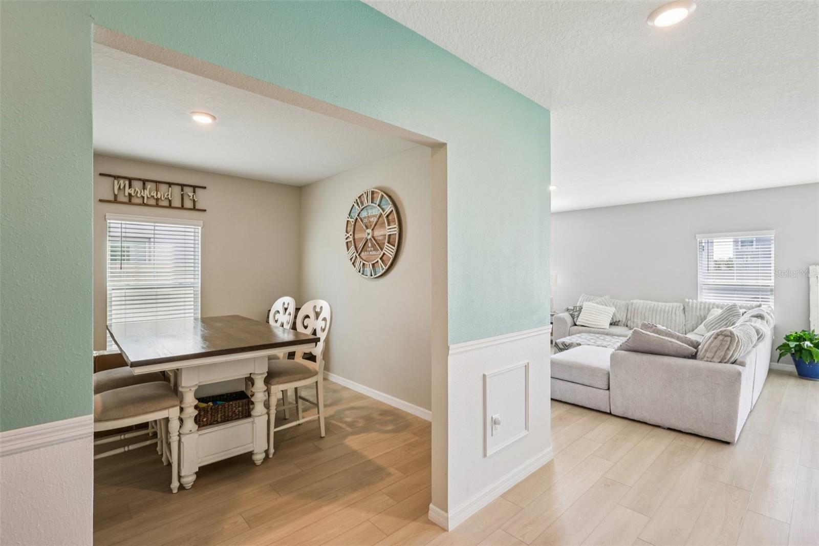 Listing photo id 5 for 12763 Canter Call Road