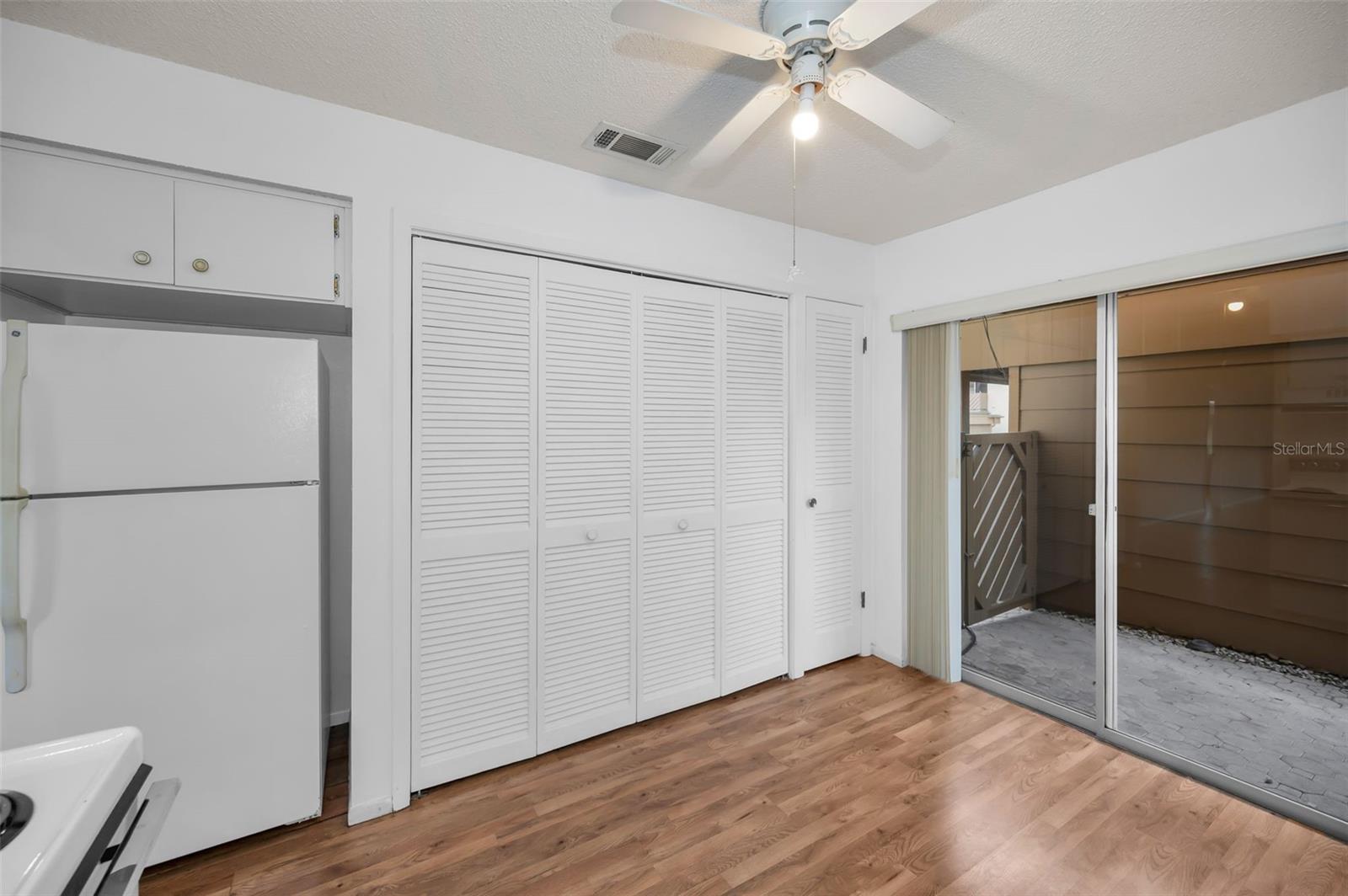 Image 19 of 49 For 4014 Davit Drive A