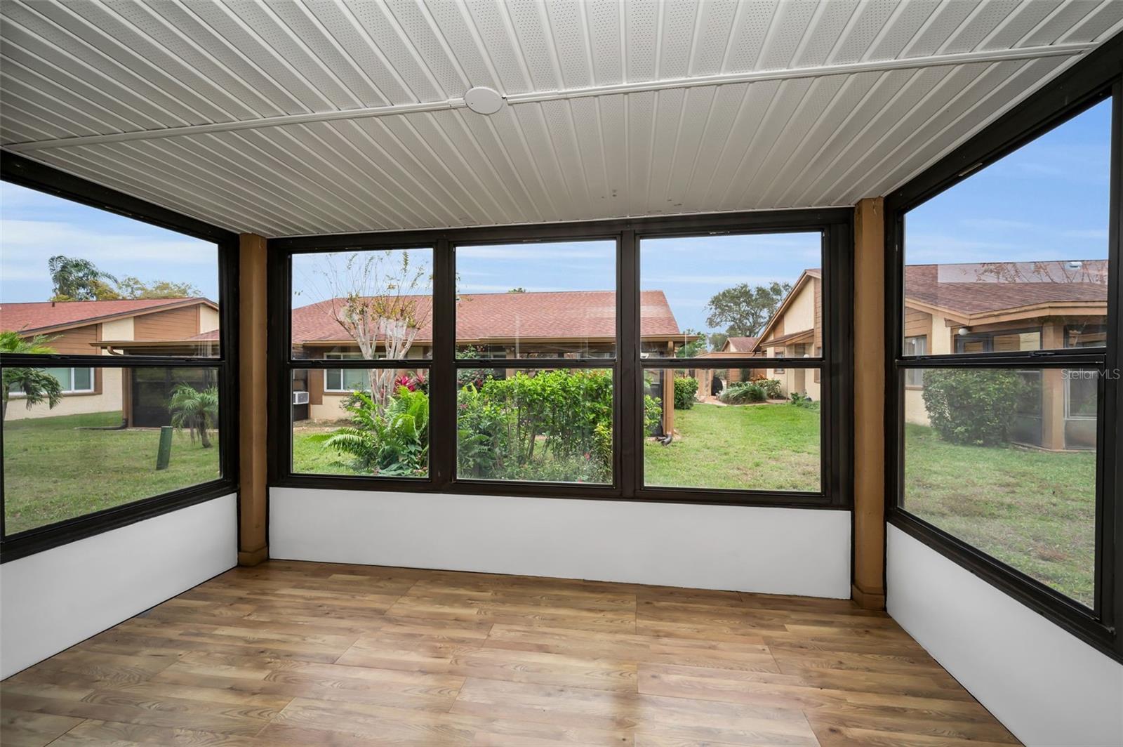 Image 8 of 49 For 4014 Davit Drive A