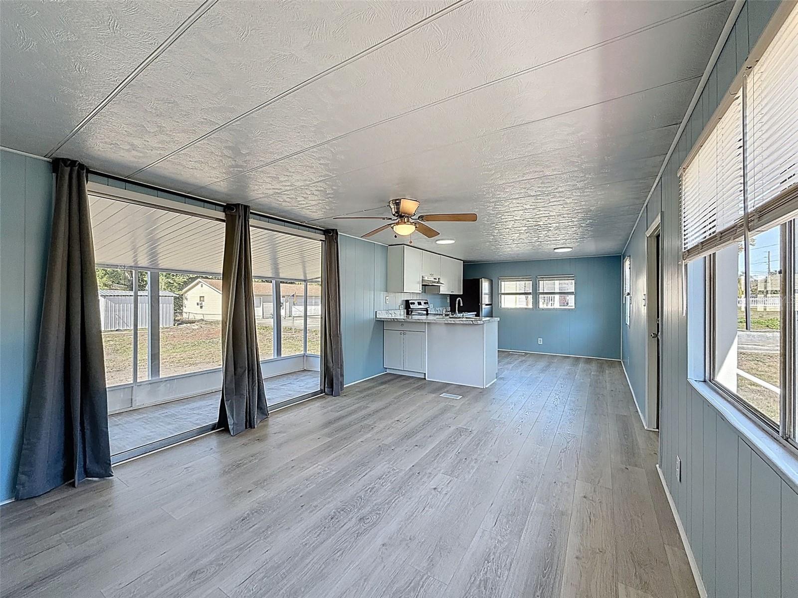 Image 3 of 21 For 9809 Fred Street