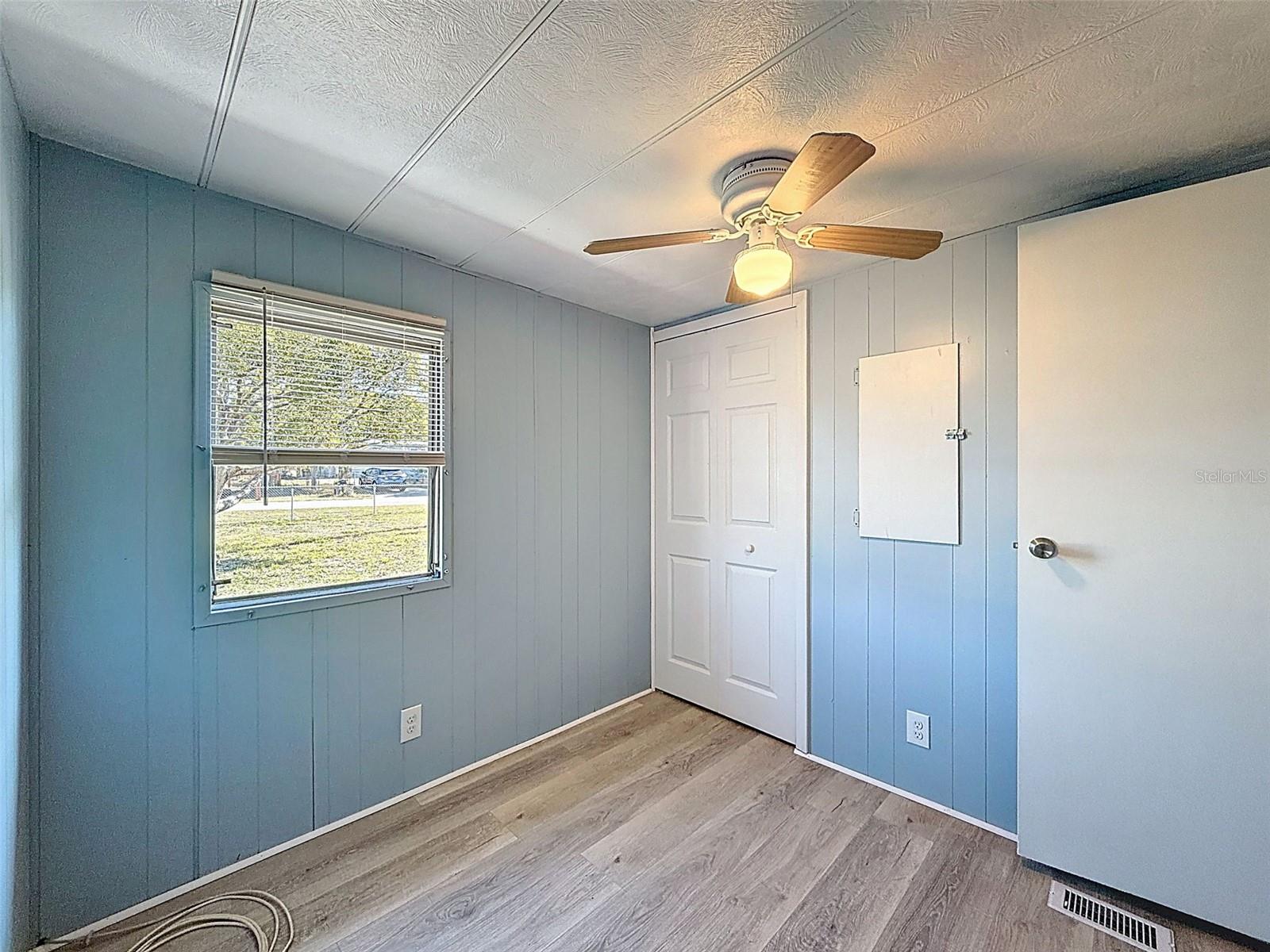 Image 5 of 21 For 9809 Fred Street