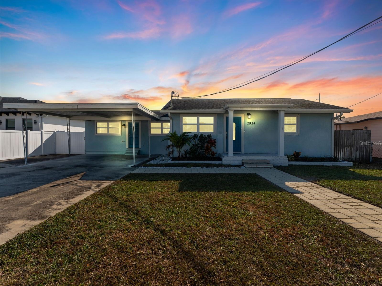 Details for 2924 Dewey Street, TAMPA, FL 33607