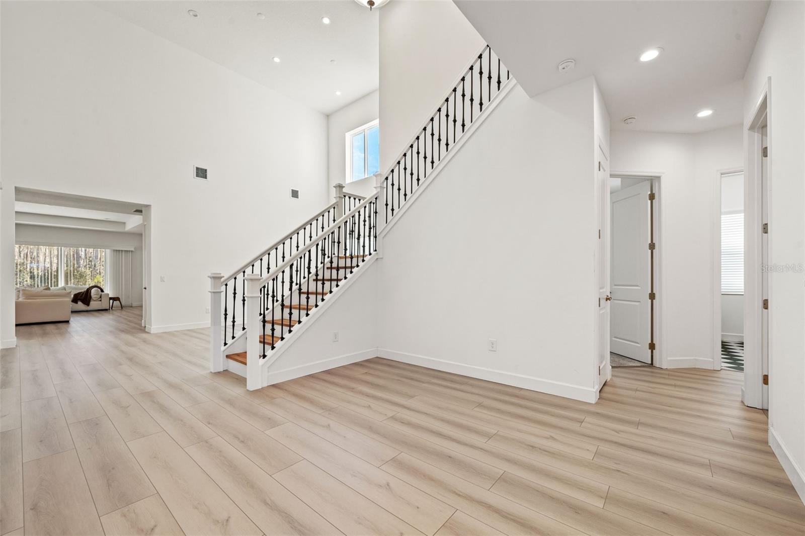 Image 3 of 31 For 32208 Rosewood Meadow Lane