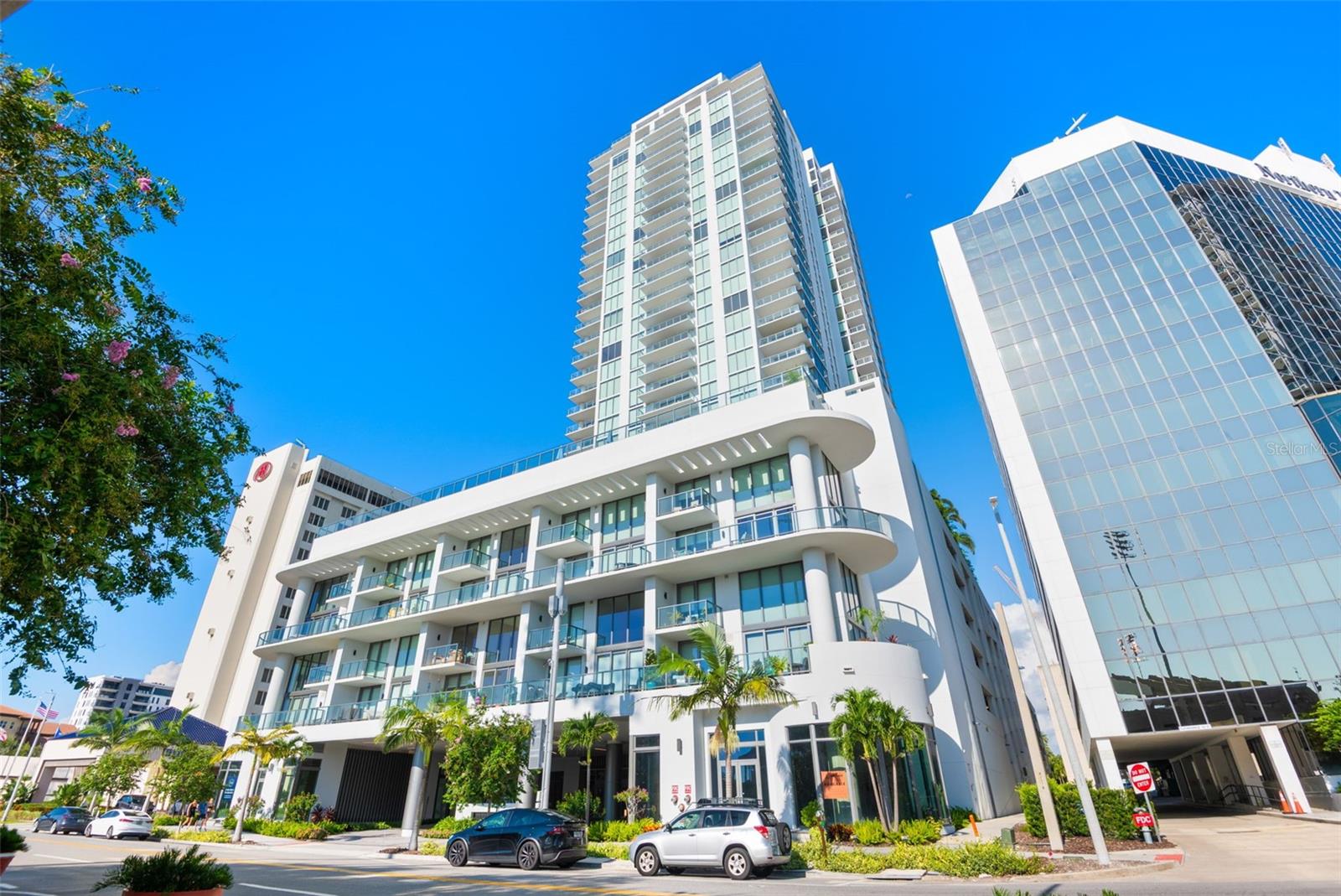 Image 32 of 33 For 301 1st Street S 2402