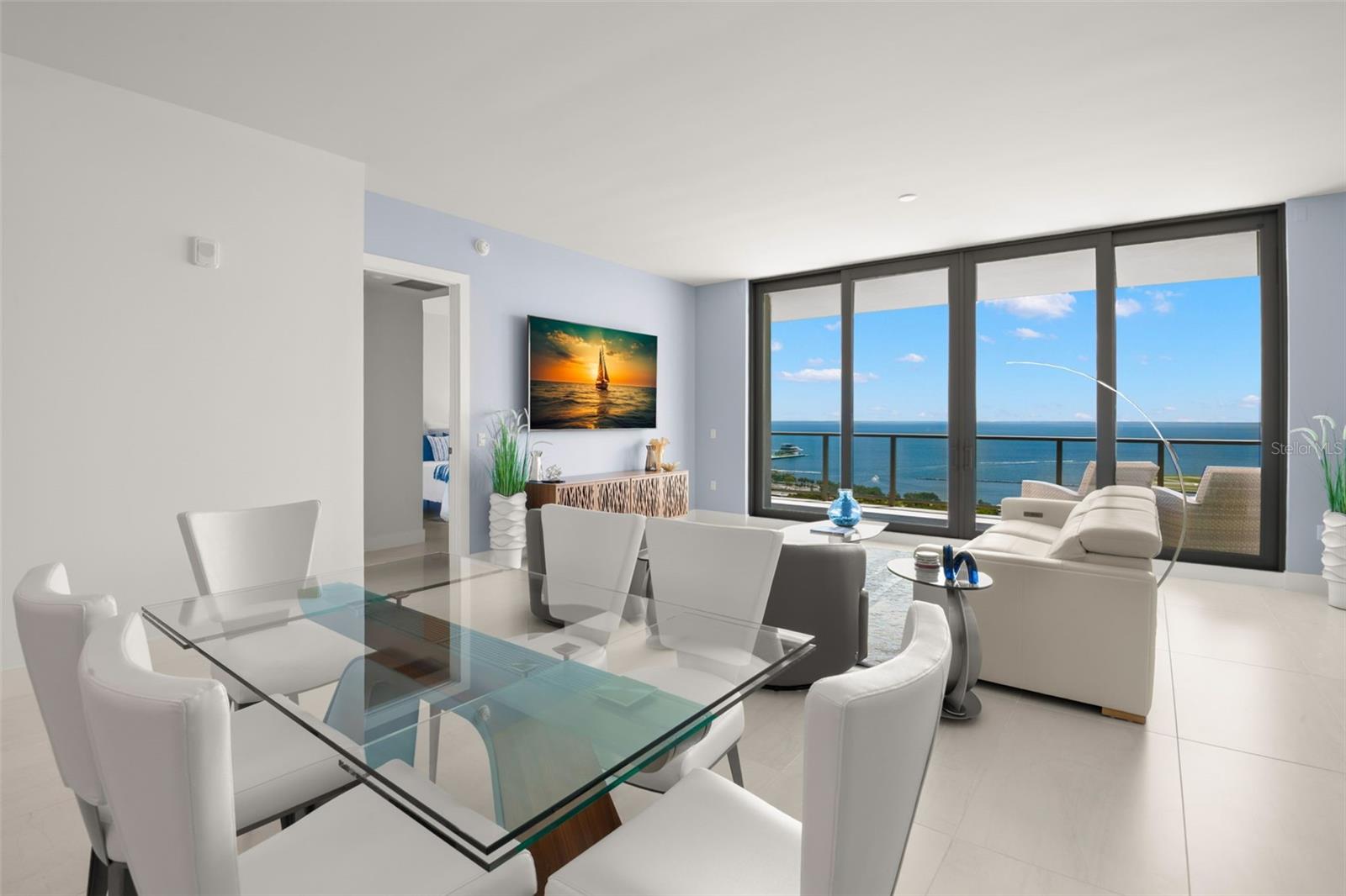 Image 5 of 33 For 301 1st Street S 2402